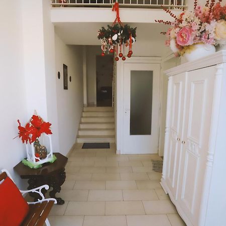 La Maison De Rose Тури Екстериор снимка