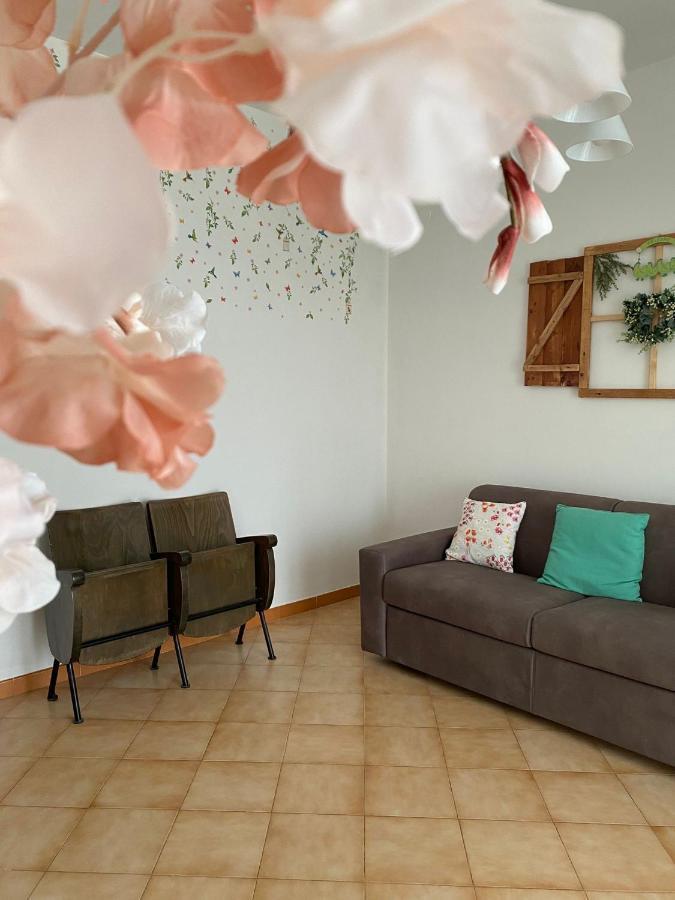 La Maison De Rose Тури Екстериор снимка